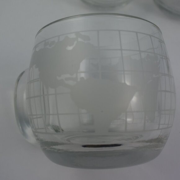 4 Vintage Nescafe Etched Clear Glass World Map Coffee Mugs - Picture 6 of 7